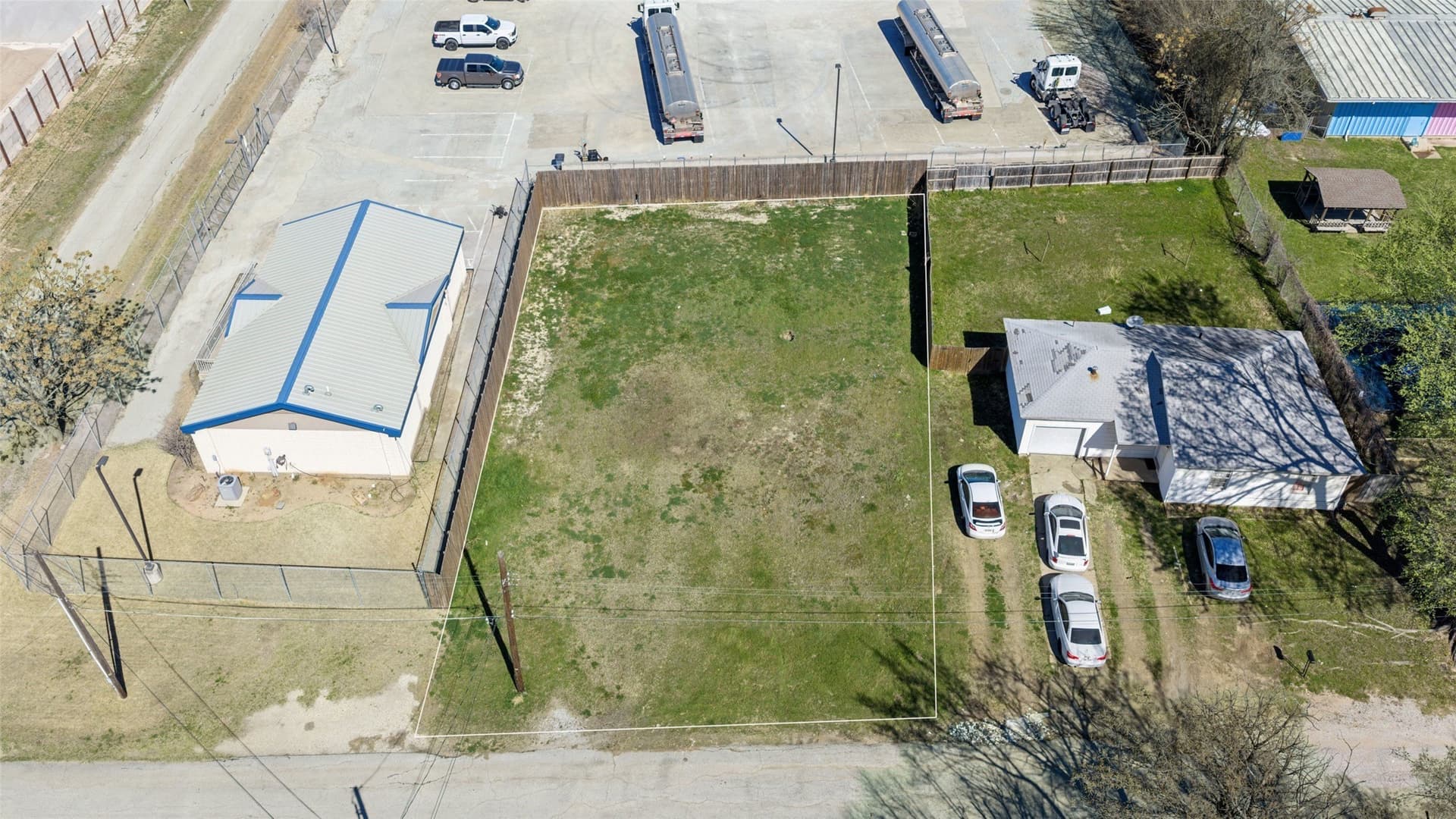 0.19 acres in Dallas County - photo 2