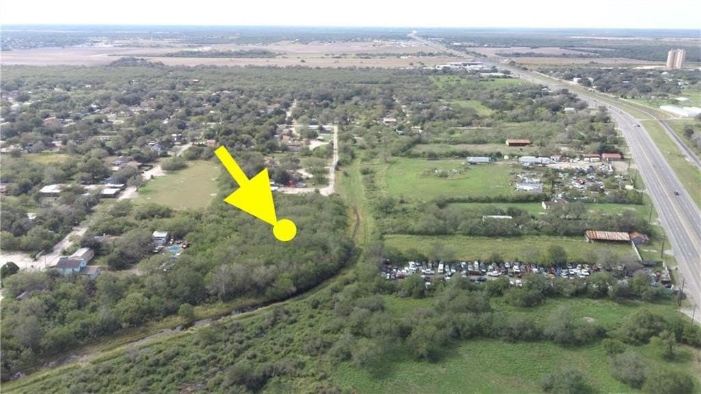 0.18 acres in Jim Wells County gallery image 3