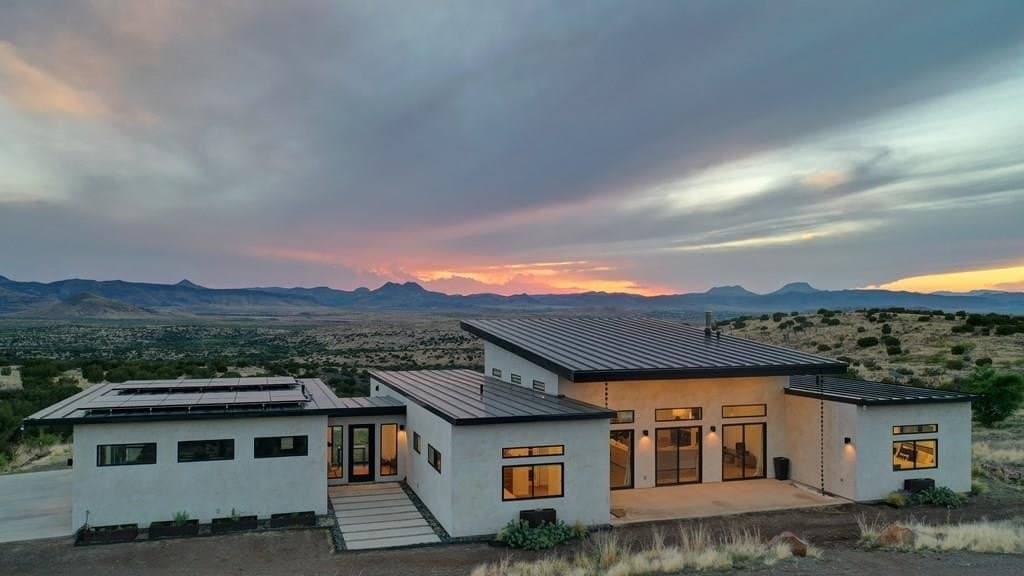 14.8 acres in Brewster County