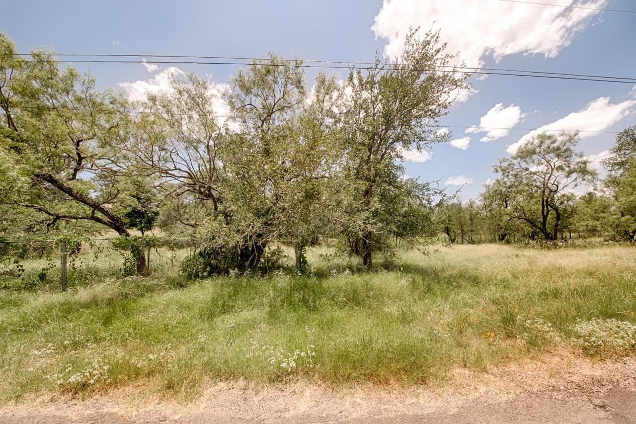 0.69 acres in Burnet County - photo 4