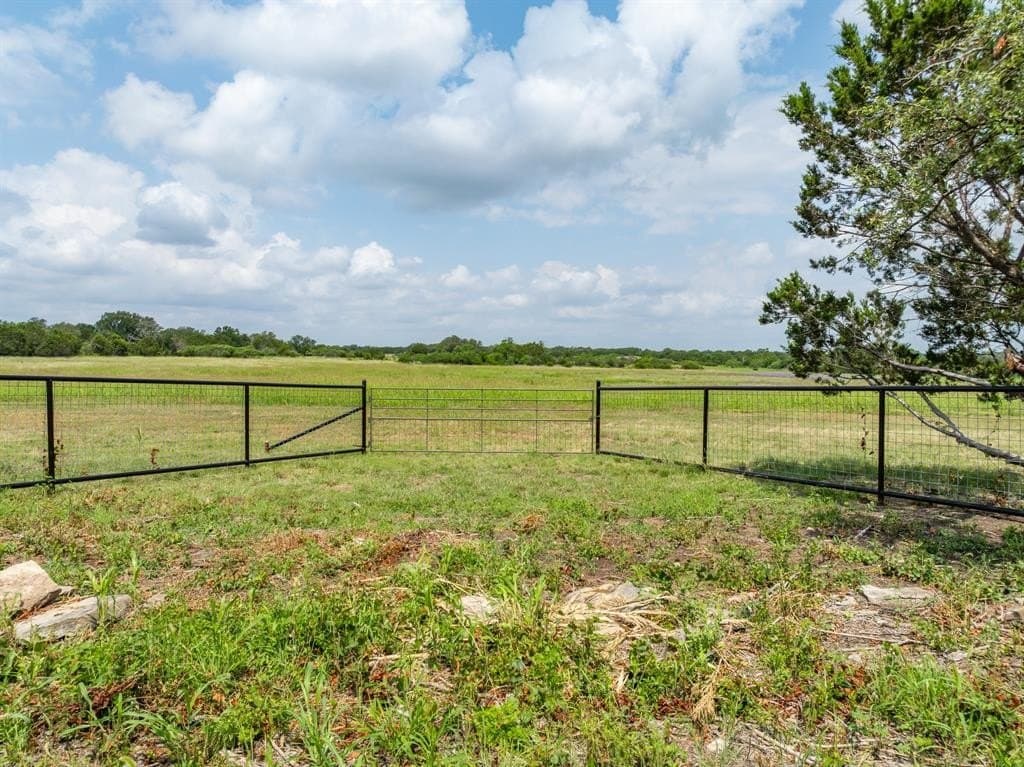 15.01 acres in Hamilton County featured view