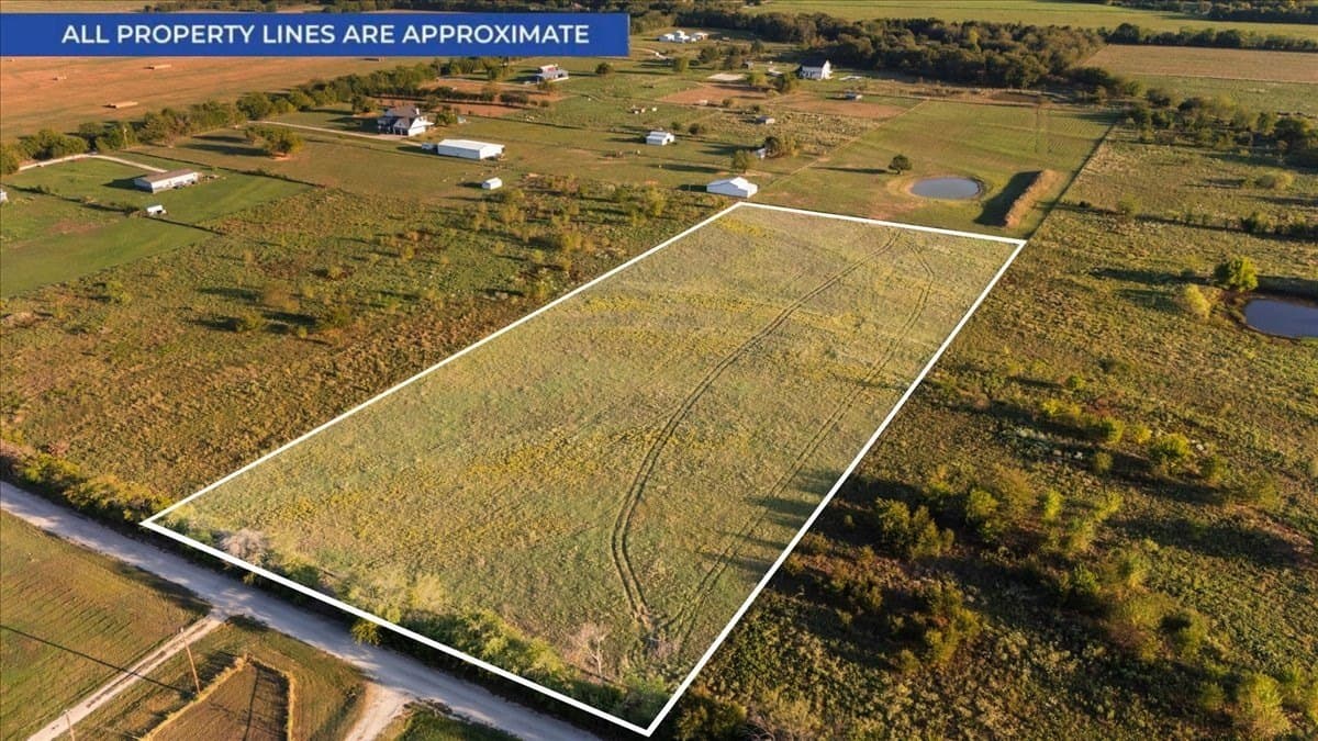 4.82 acres in Van Zandt County - photo 2