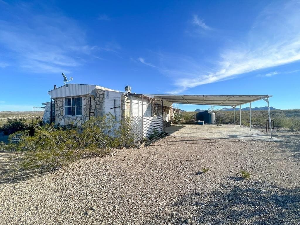 165.83 acres in Brewster County gallery image 2