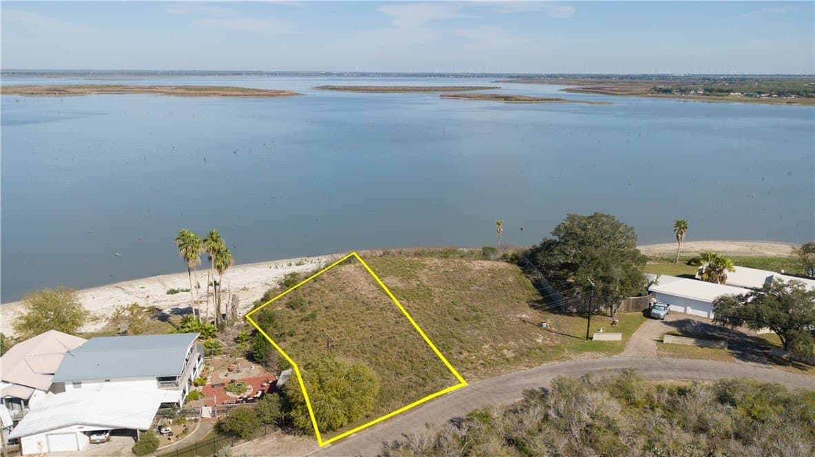 0.34 acres in Live Oak County gallery image 2