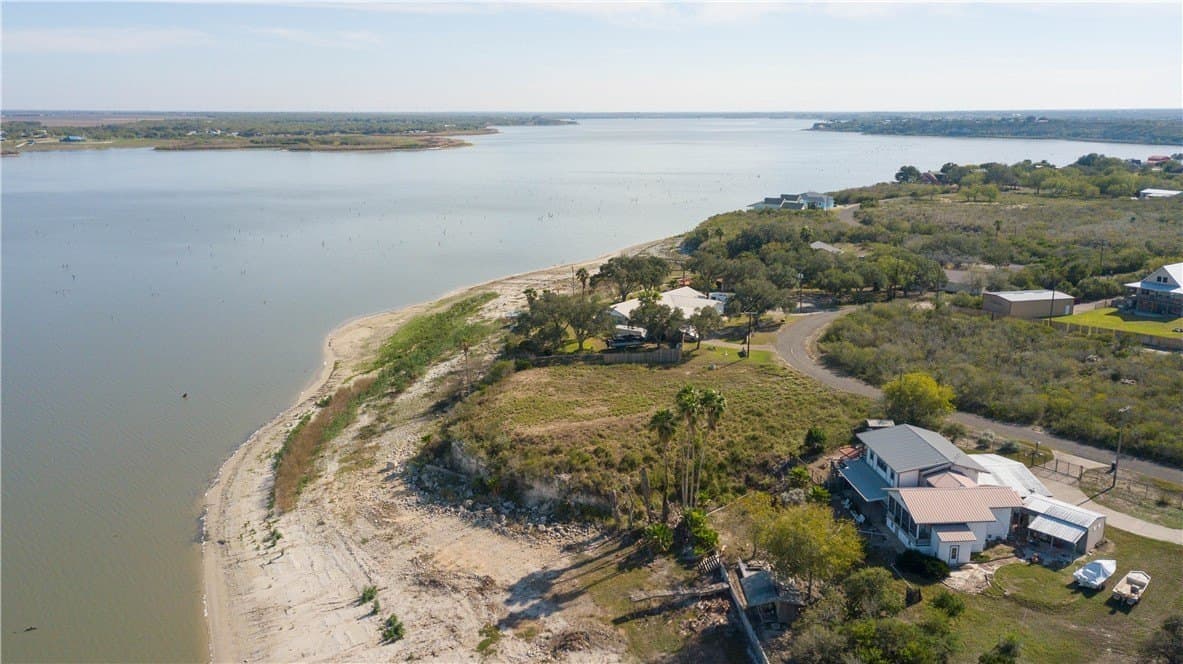 0.34 acres in Live Oak County - photo 6
