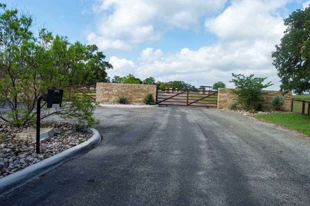 4.13 acres in Gillespie County gallery image 3