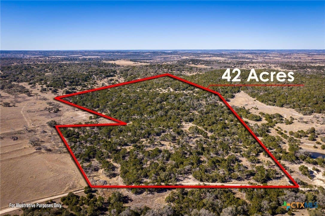 42 acres in Gillespie County gallery image 3