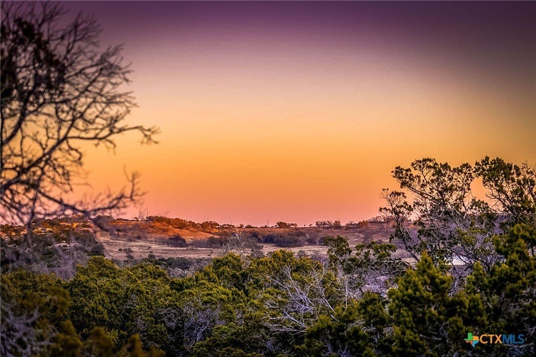 42 acres in Gillespie County gallery image 2