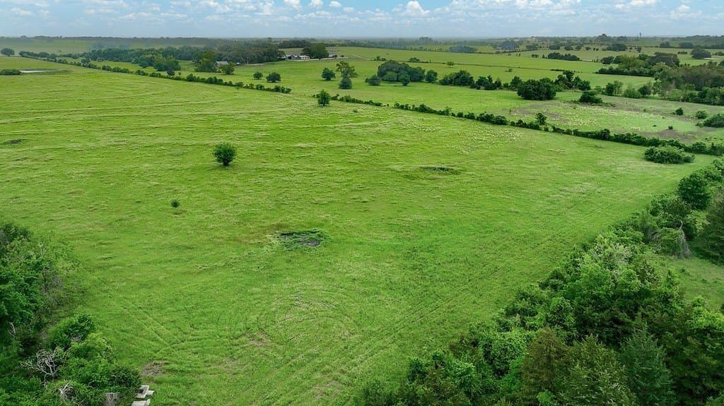 6.69 acres in Fayette County gallery image 4