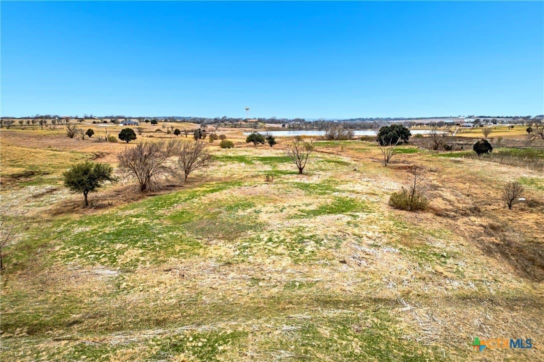 10.01 acres in McLennan County