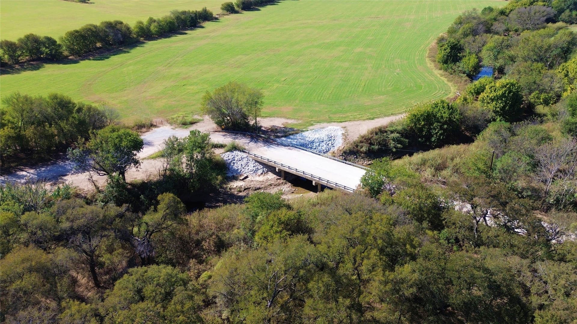 16.45 acres in Ellis County - photo 12
