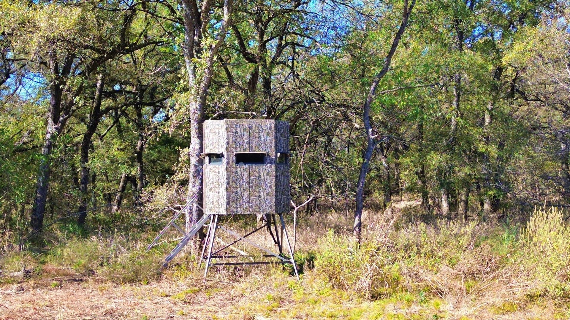 16.45 acres in Ellis County - photo 7