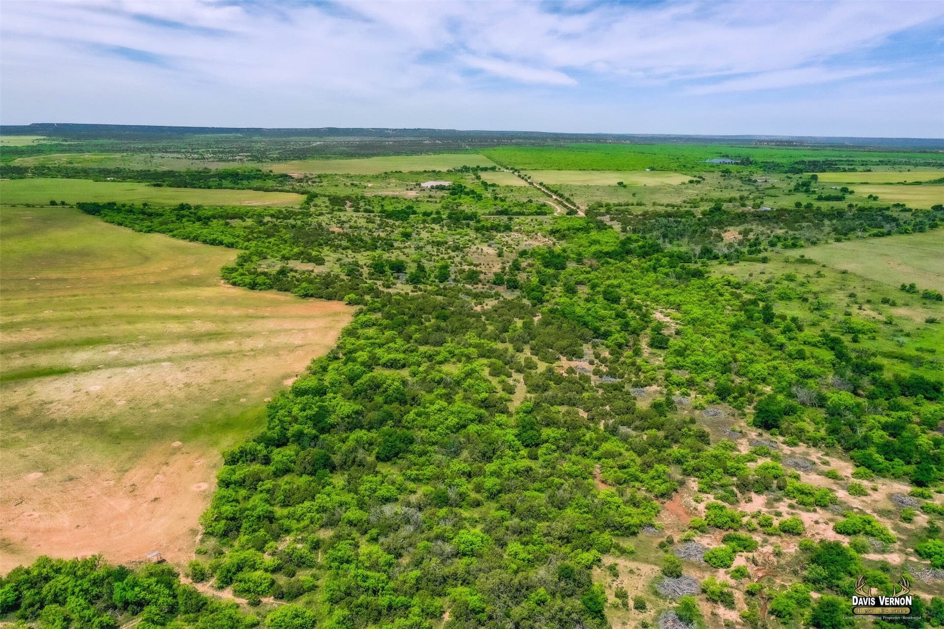 320 acres in Foard County - photo 10