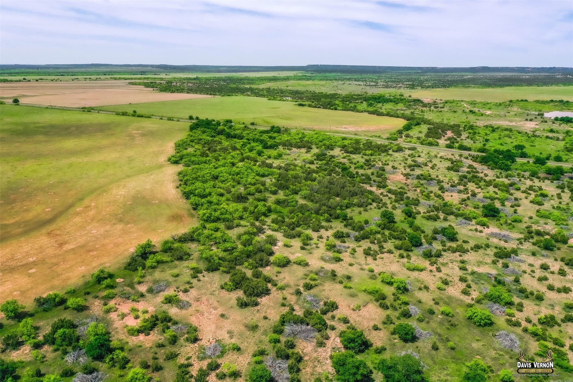320 acres in Foard County - photo 8