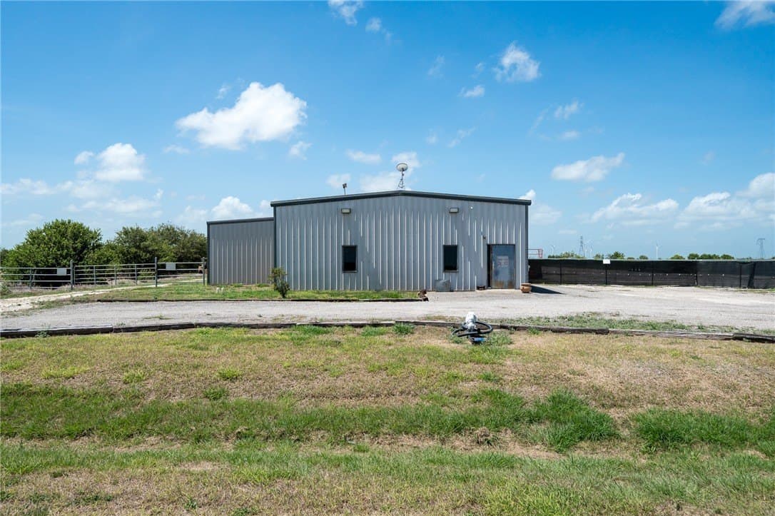 100,000 acres in San Patricio County - photo 5