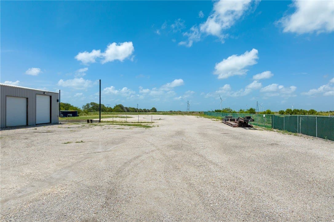 100,000 acres in San Patricio County - photo 29