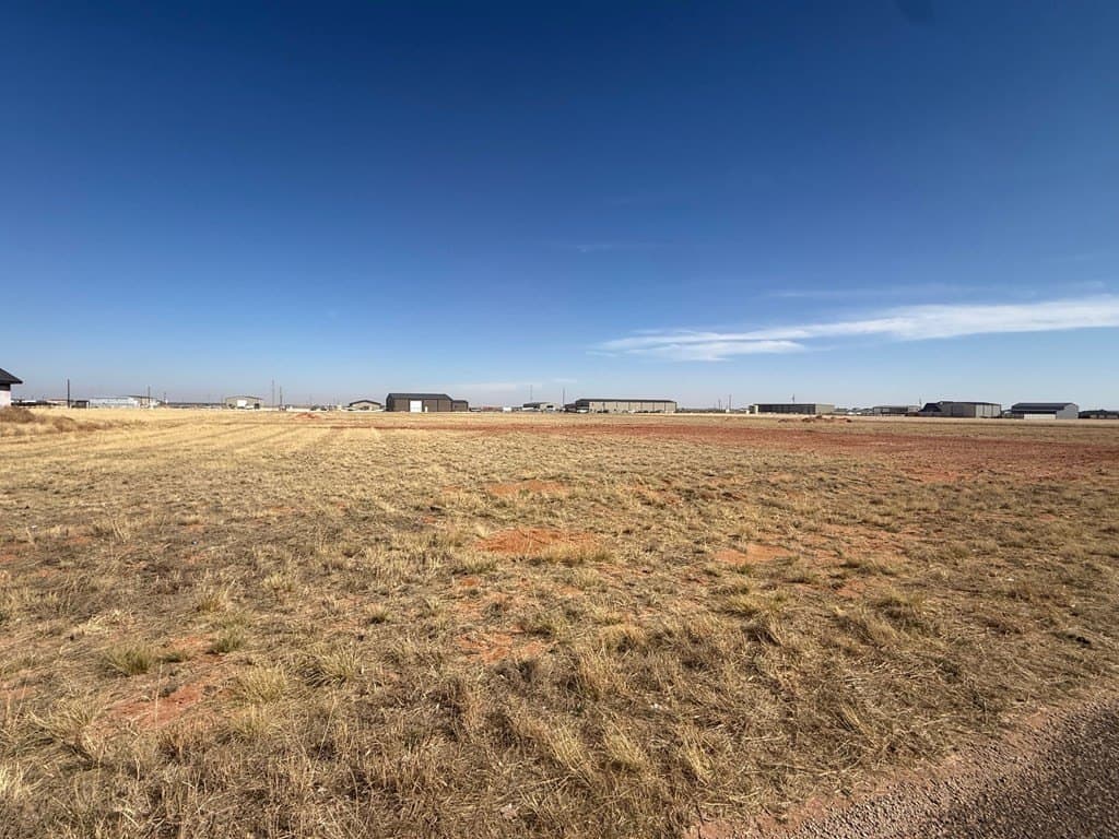 1.03 acres in Gaines County gallery image 2