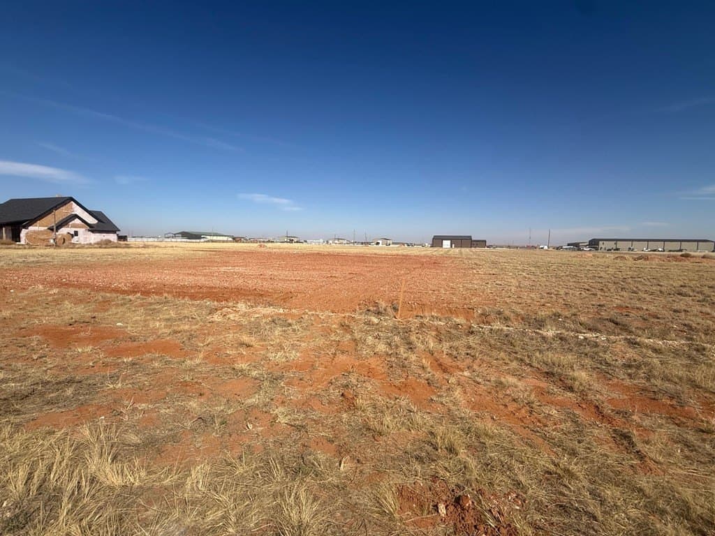 1.03 acres in Gaines County gallery image 3