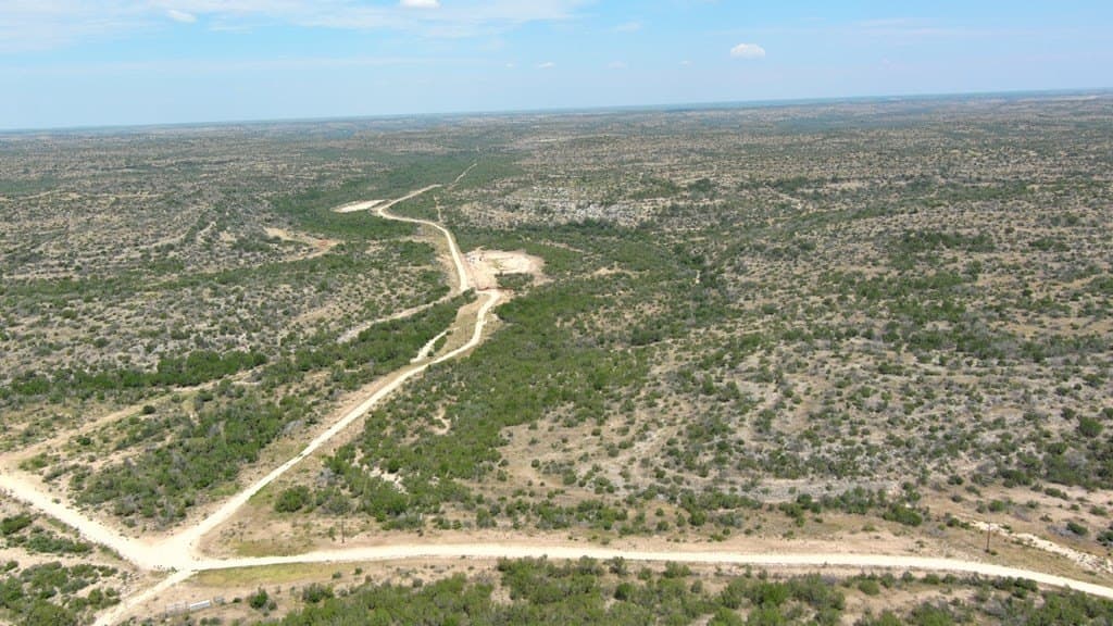 50.05 acres in Val Verde County gallery image 3