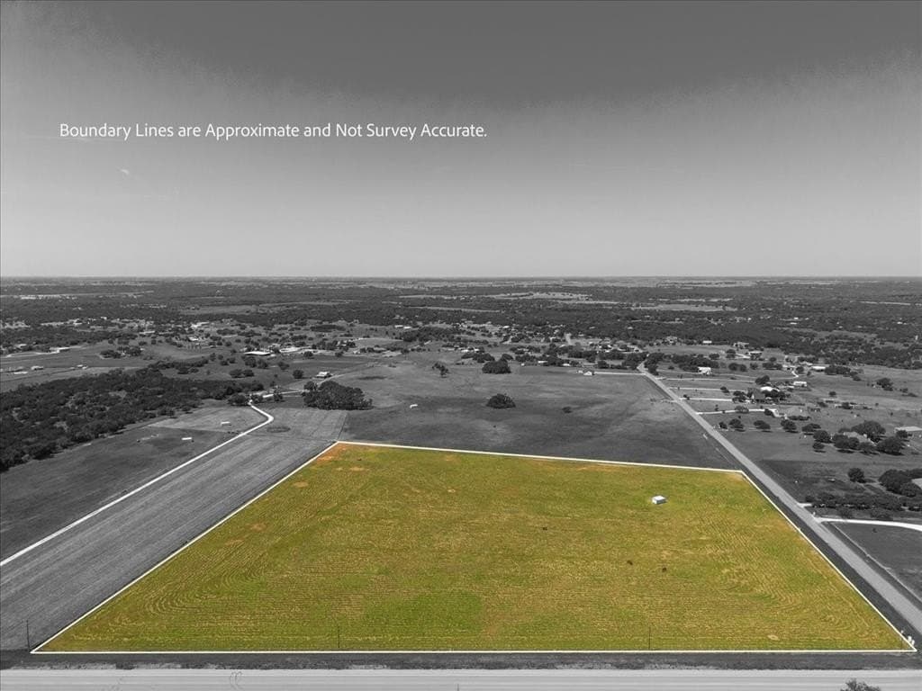 16 acres in McLennan County gallery image 4