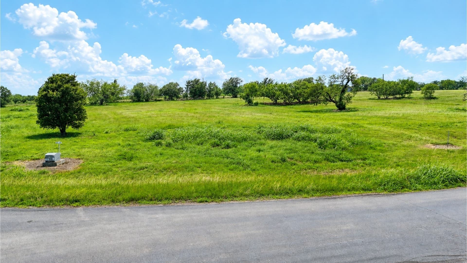 1 acres in Navarro County gallery image 2