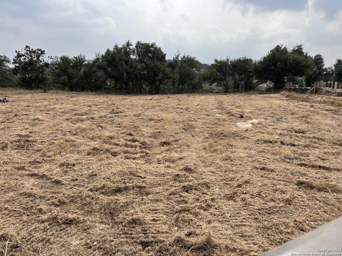 1.13 acres in Comal County gallery image 2