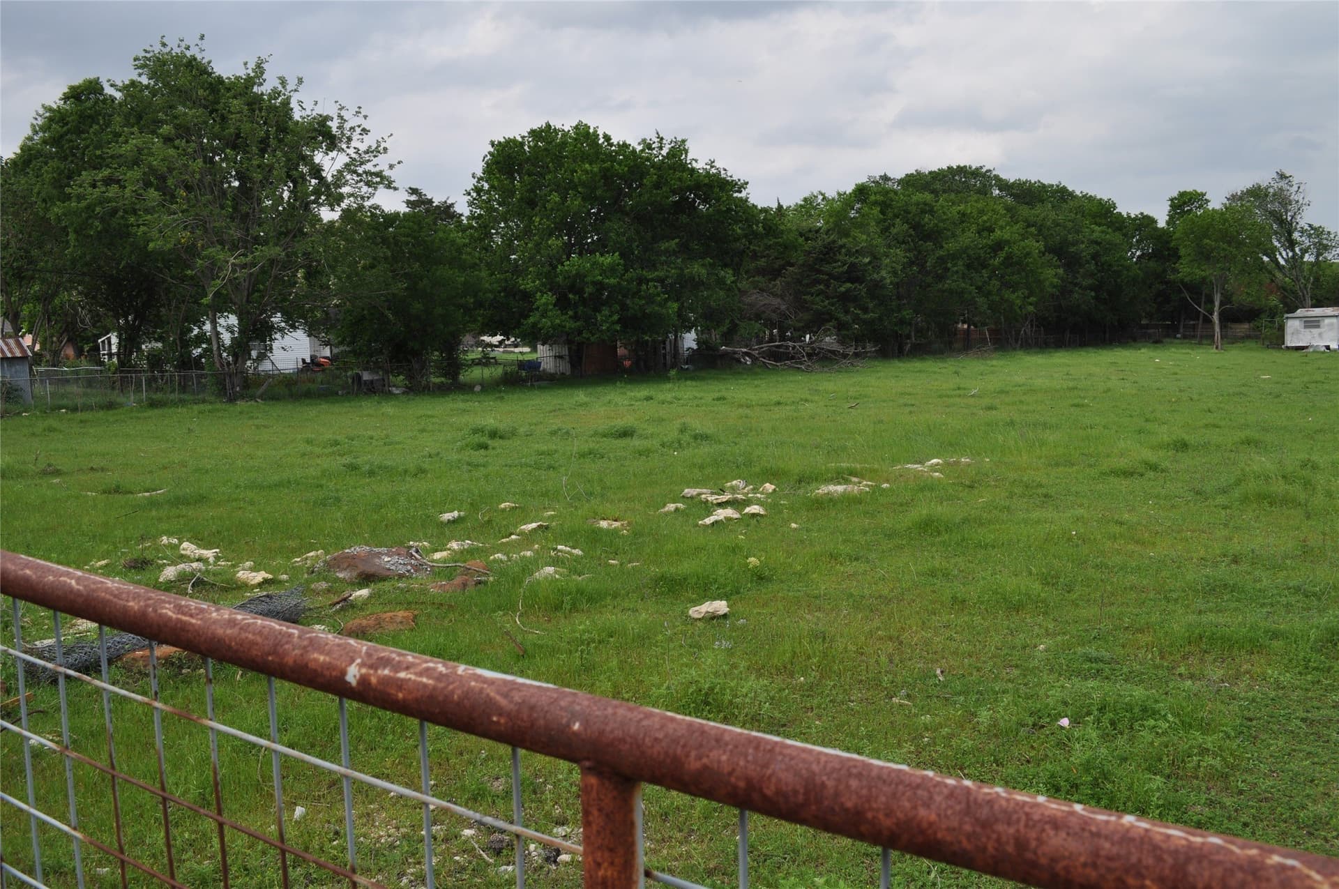 5 acres in Dallas County - photo 2