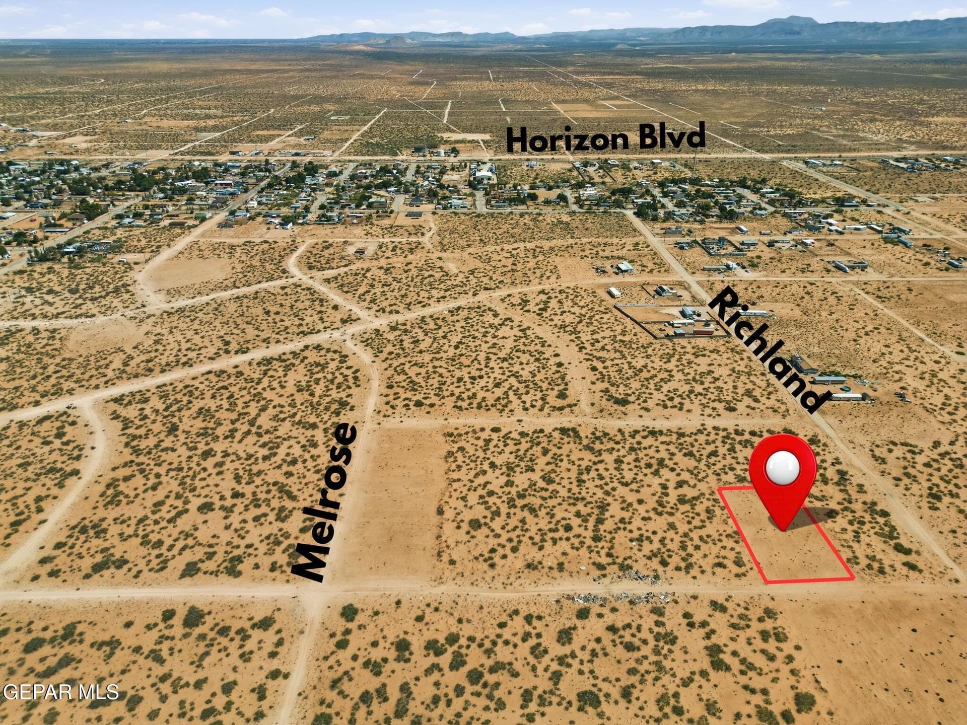 0.5 acres in El Paso County - photo 8