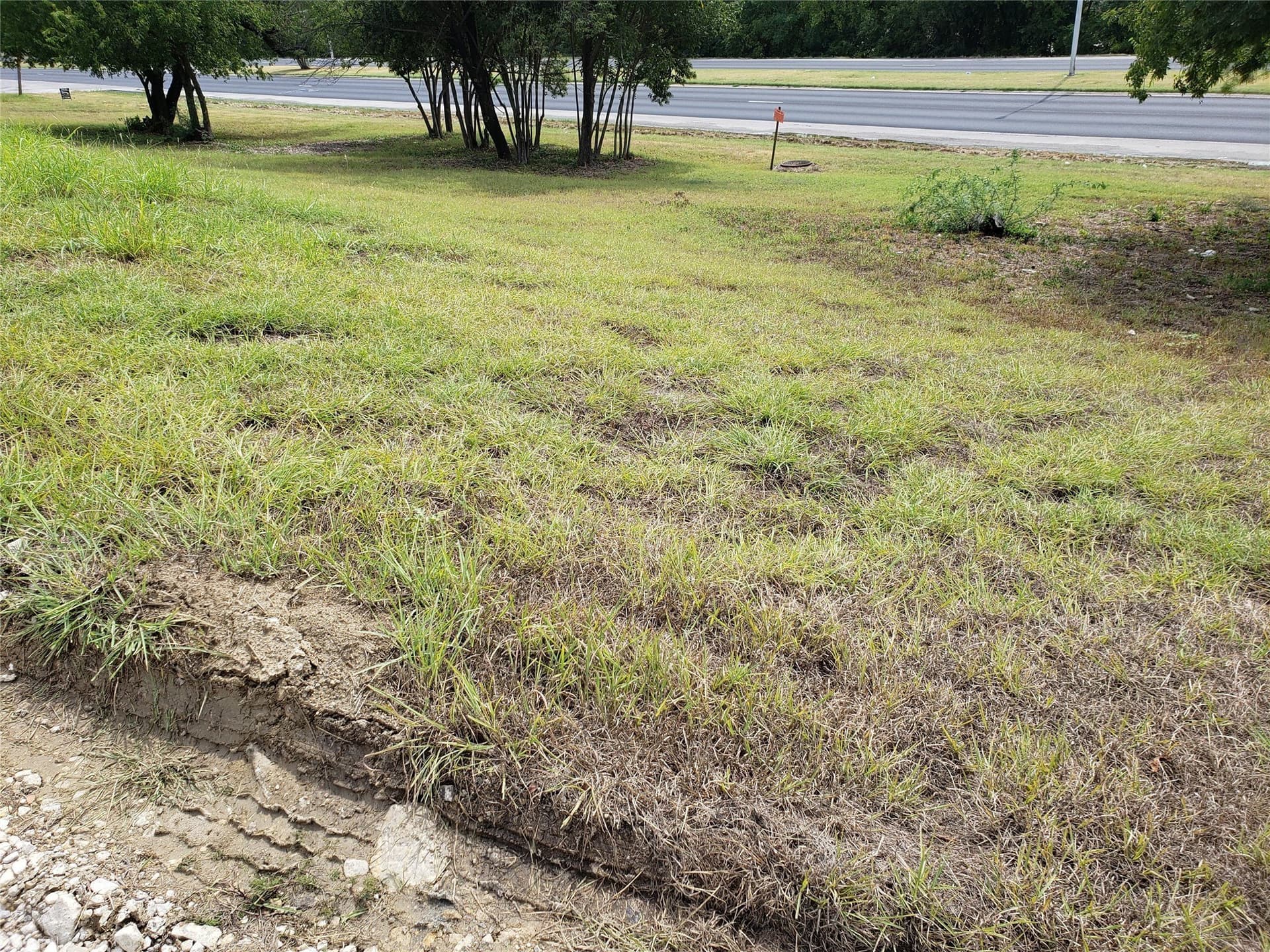 1.39 acres in Tarrant County - photo 9