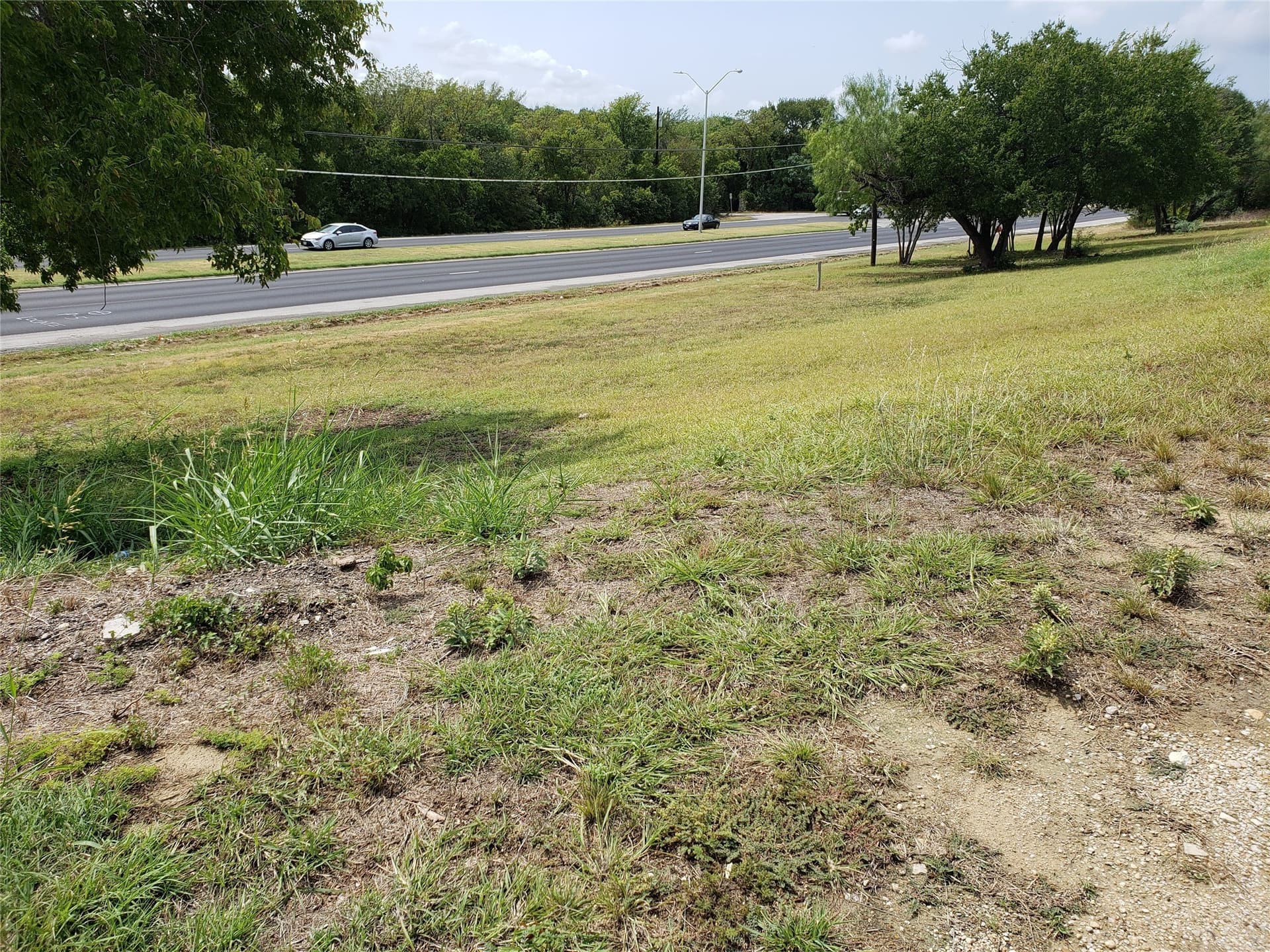 1.39 acres in Tarrant County - photo 35