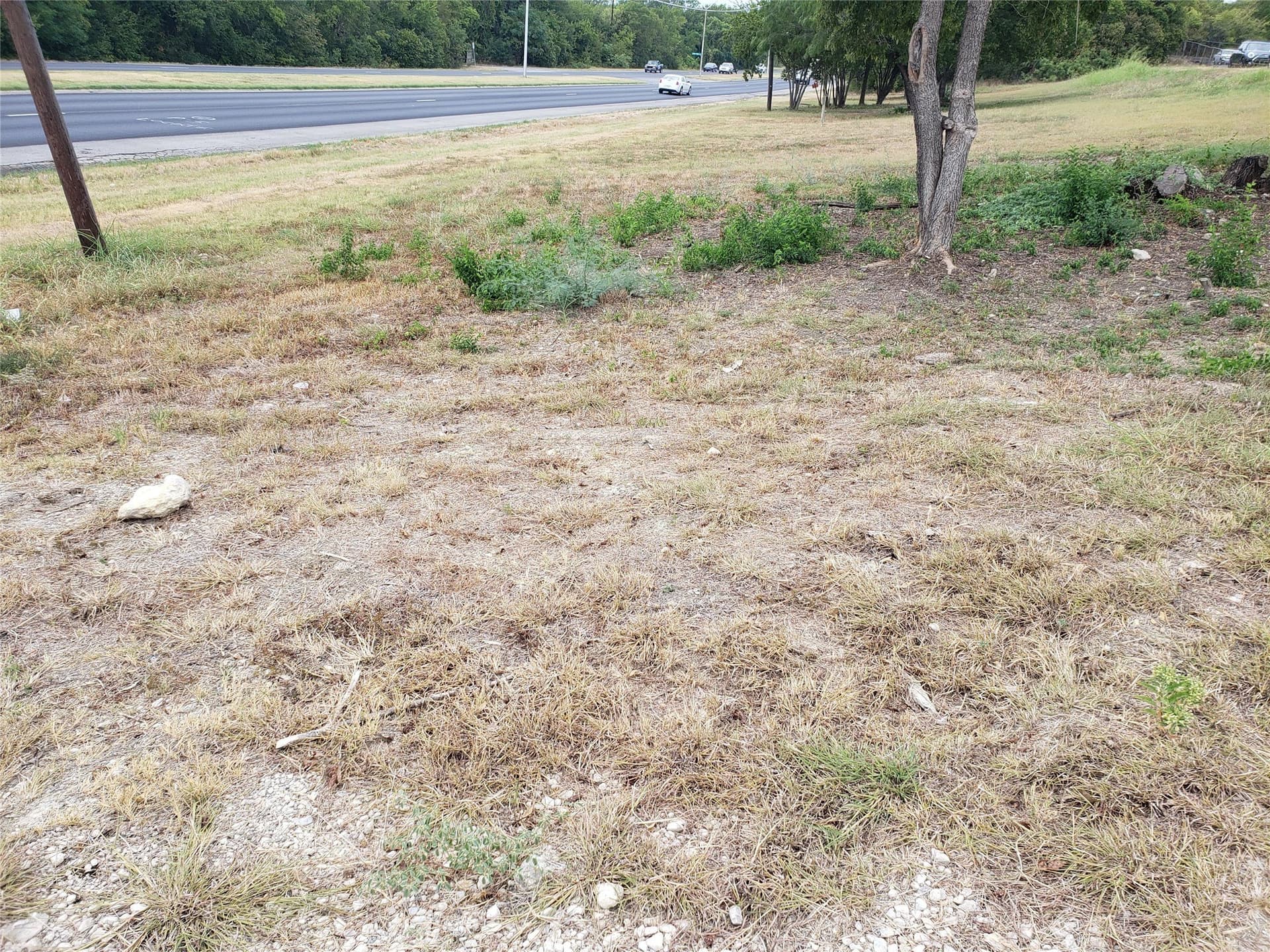 1.39 acres in Tarrant County - photo 14