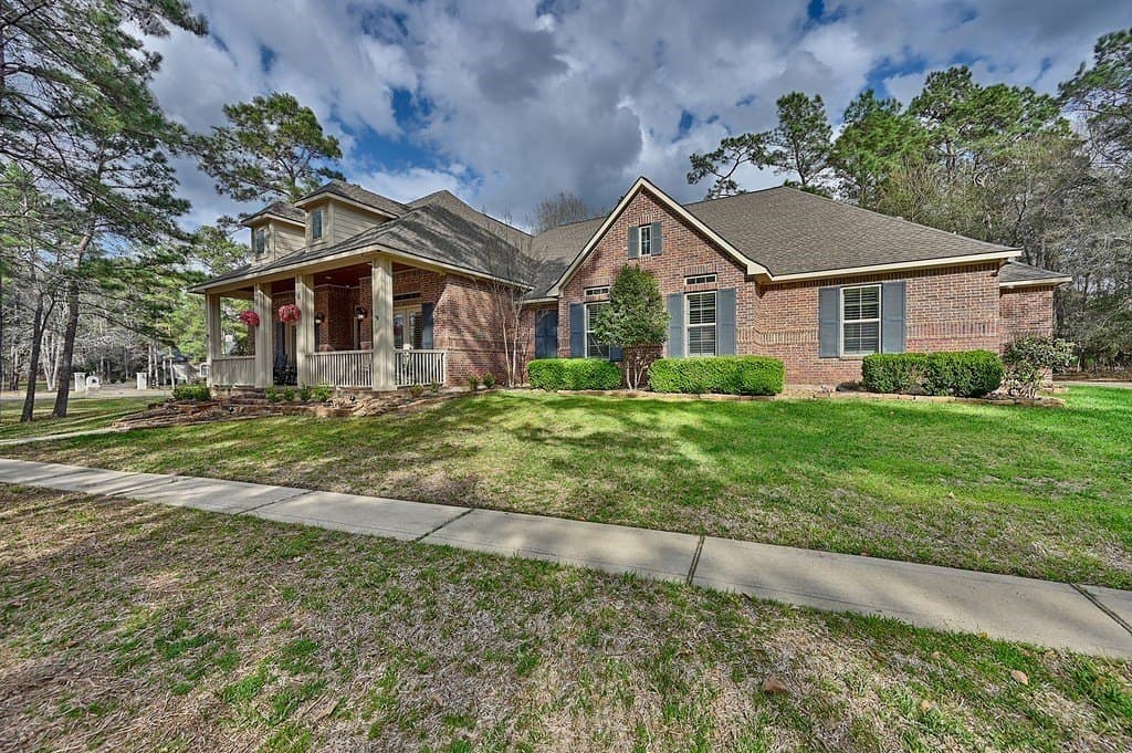 1.37 acres in Montgomery County gallery image 2