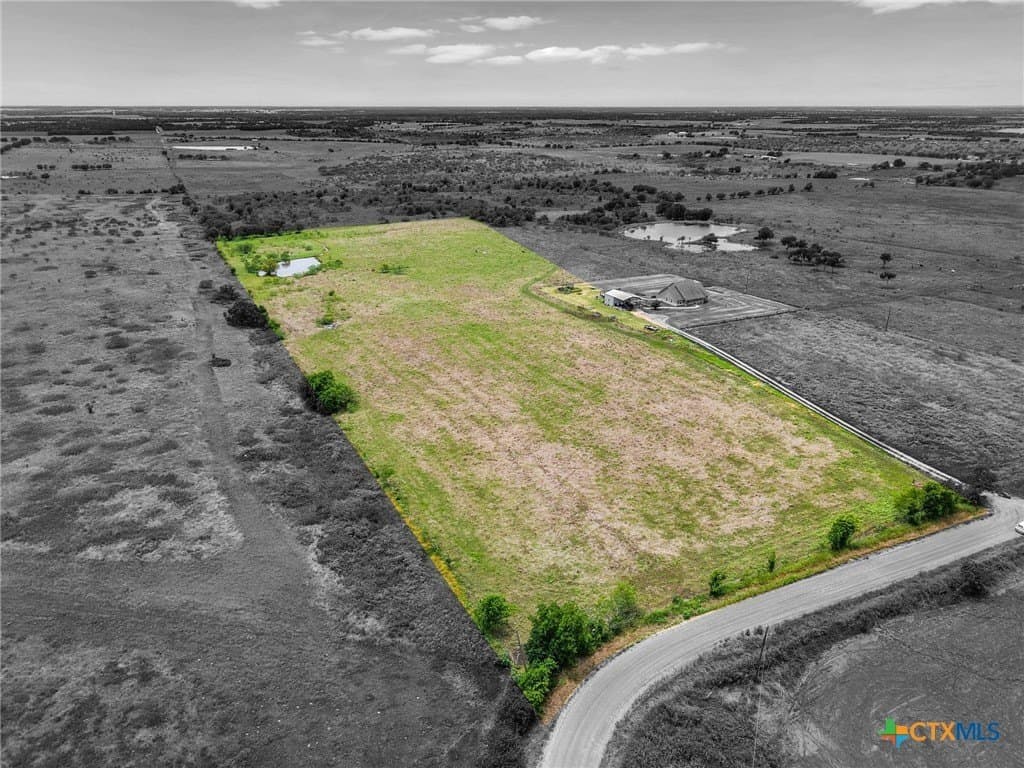 10.01 acres in Milam County featured view