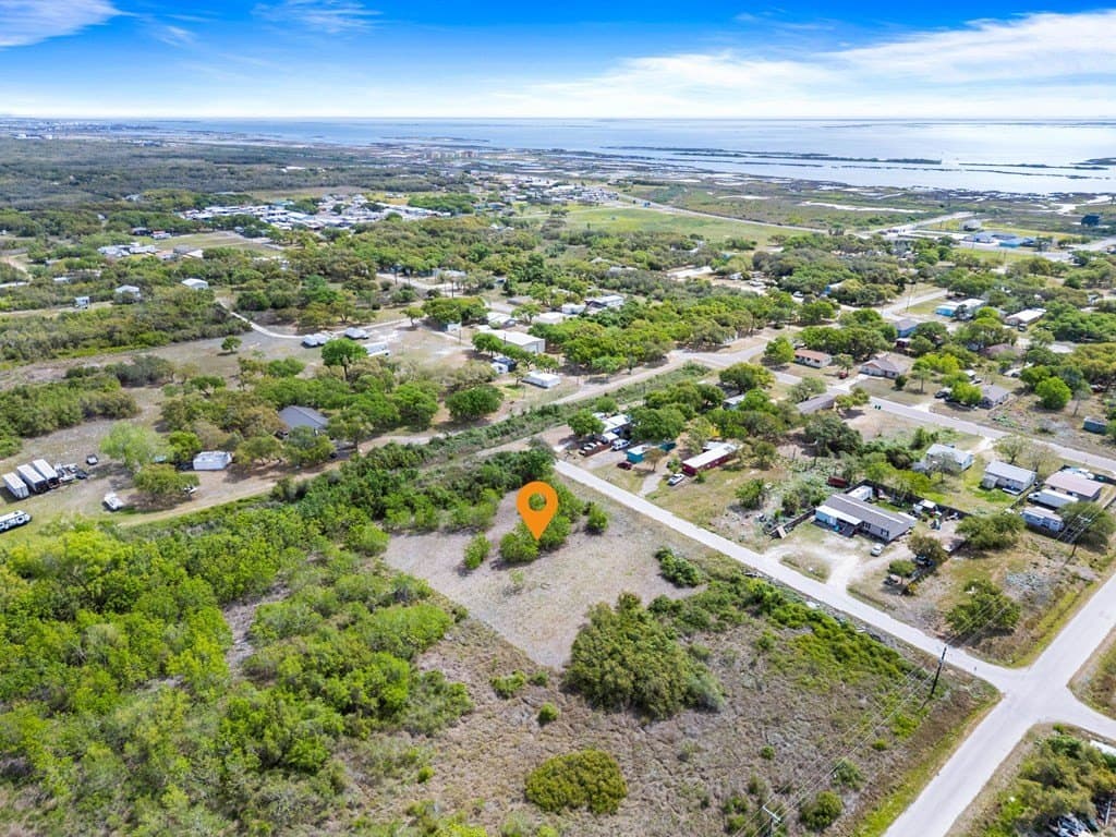 0.8 acres in Texas County - photo 7
