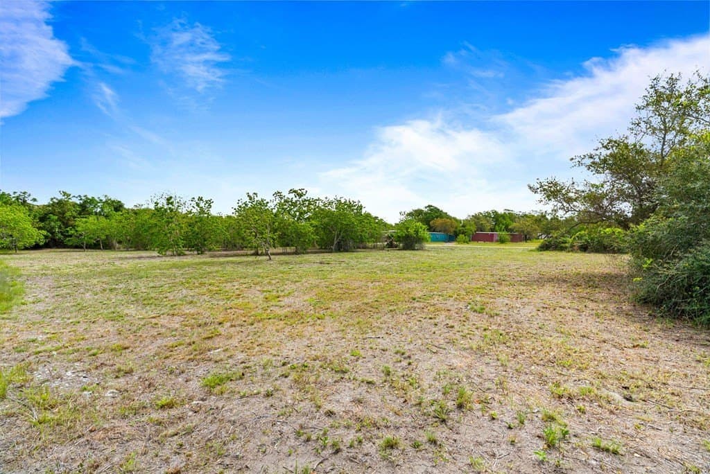 0.8 acres in Texas County - photo 16