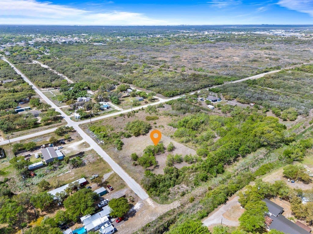 0.8 acres in Texas County - photo 9