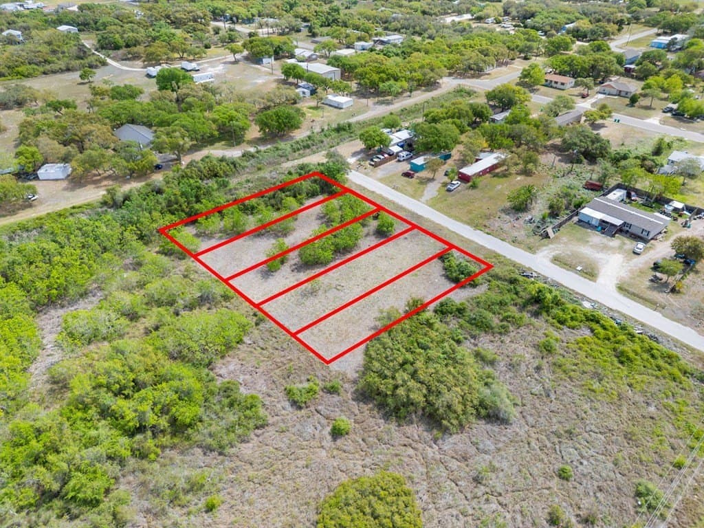 0.8 acres in Texas County - photo 21