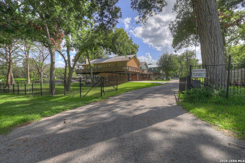 0.26 acres in Guadalupe County - photo 3