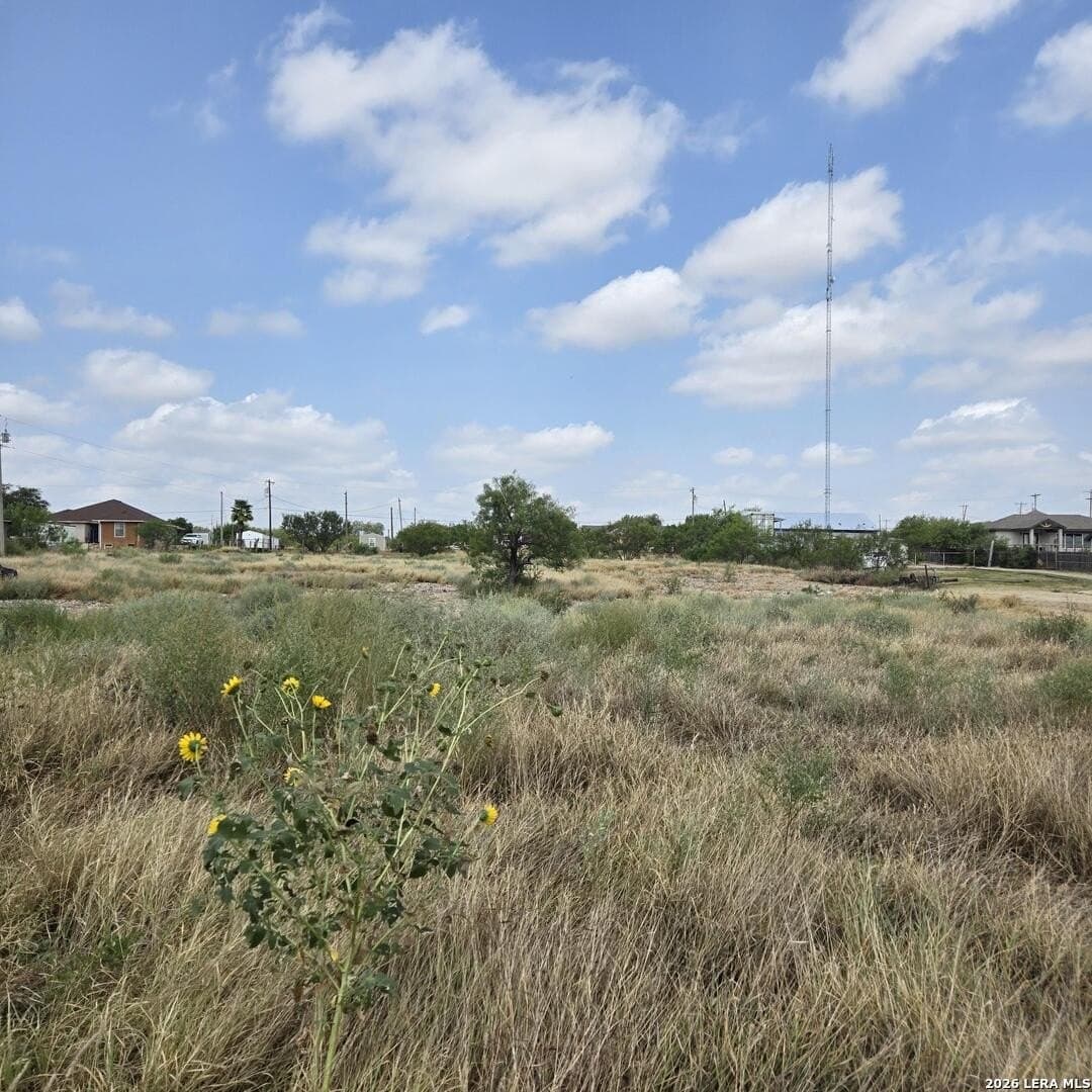 1.22 acres in Maverick County - photo 7