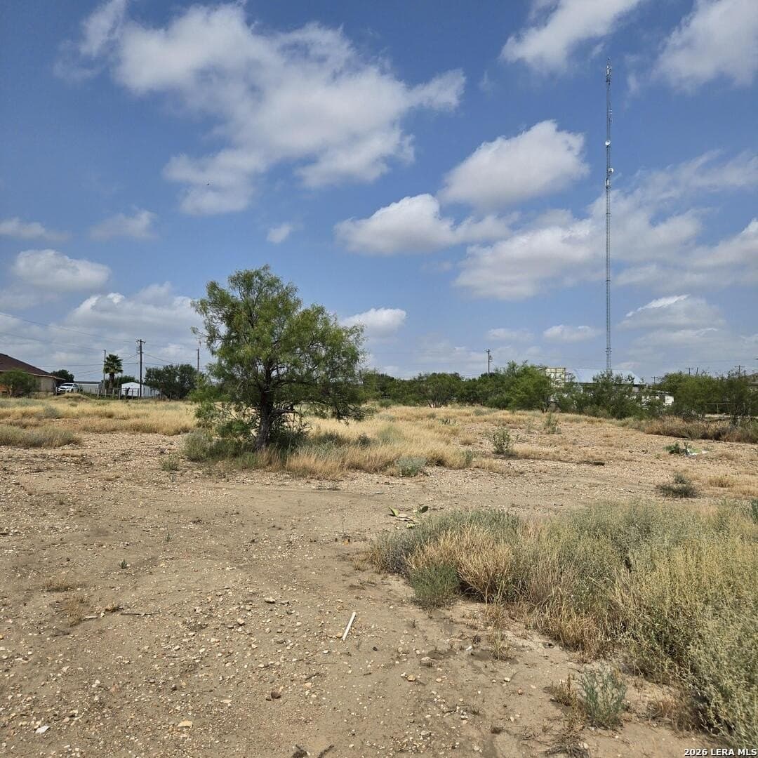 1.22 acres in Maverick County - photo 10