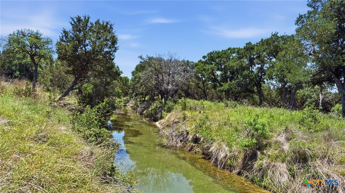 10.04 acres in Hamilton County