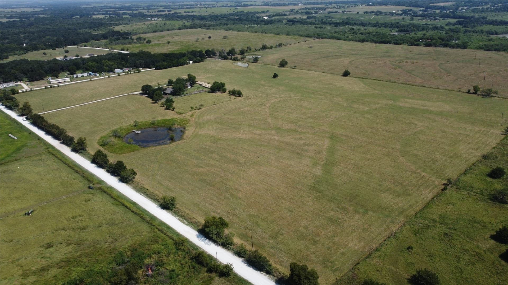 31 acres in Hill County gallery image 3
