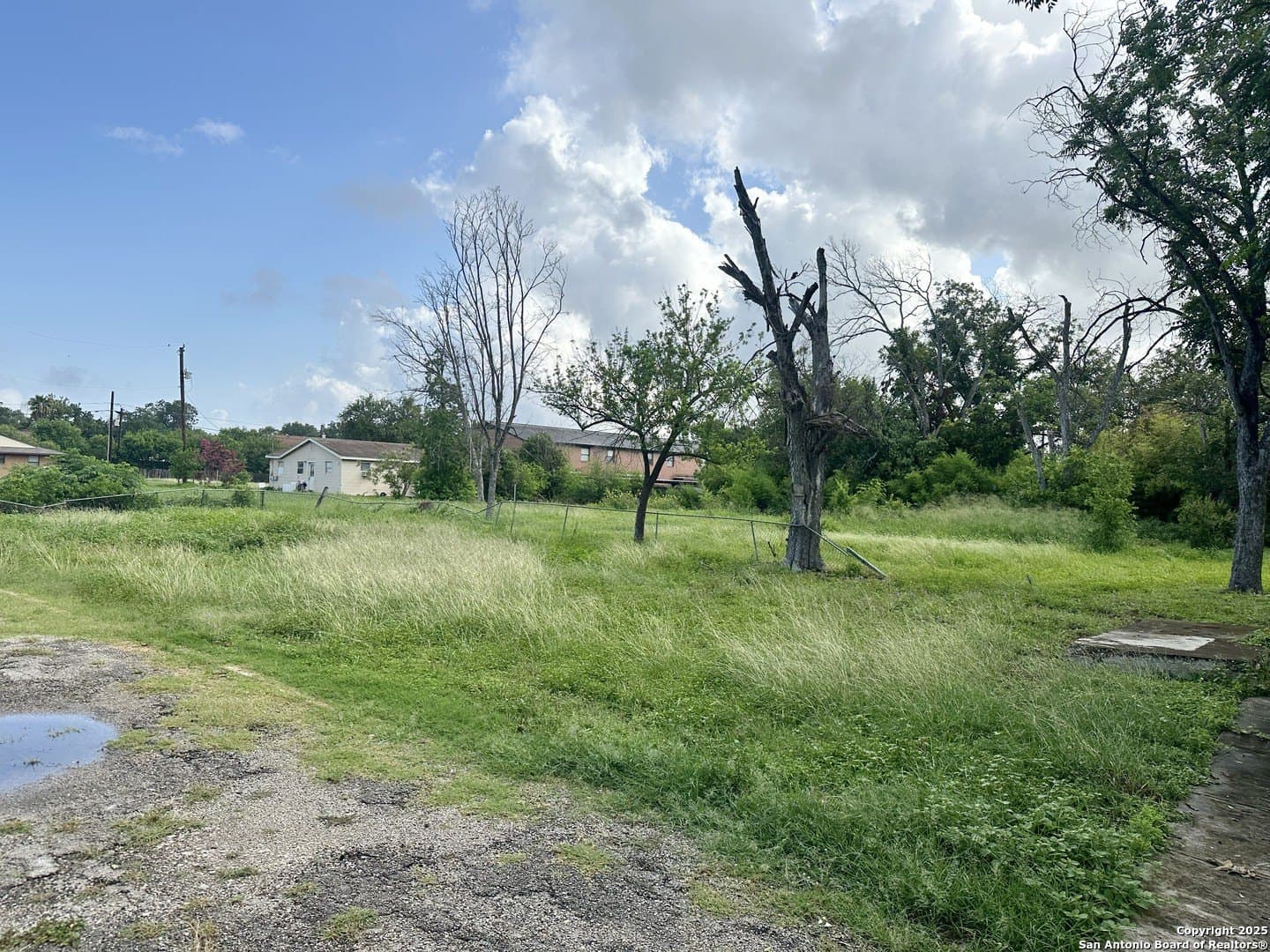 0.14 acres in Bexar County - photo 3