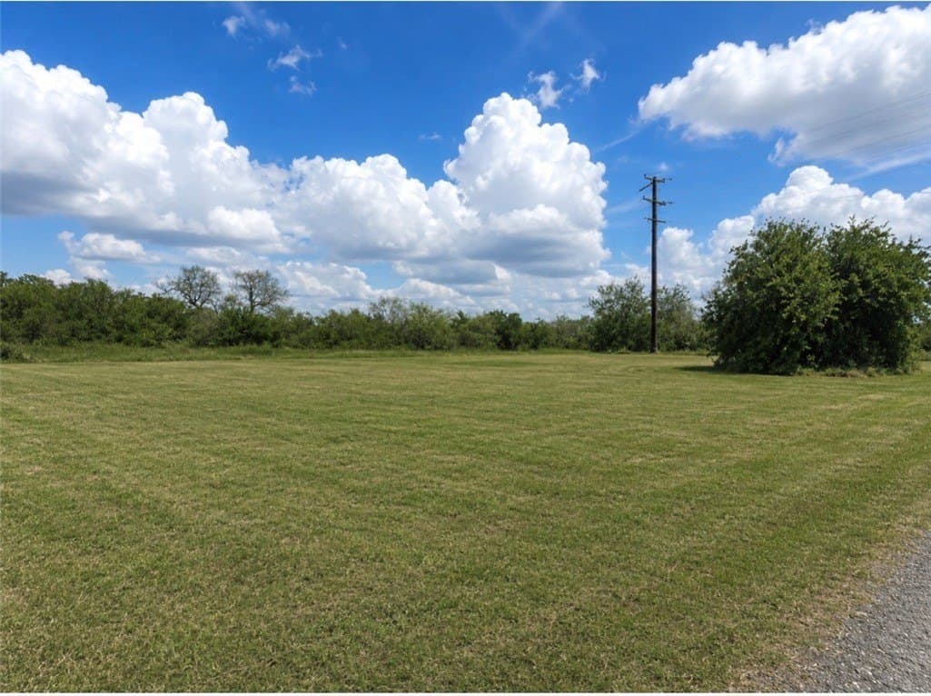 22 acres in Jim Wells County