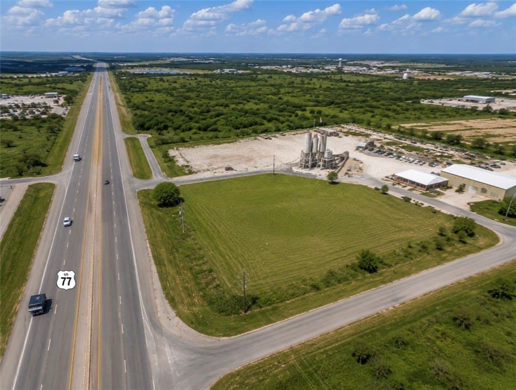 22 acres in Jim Wells County gallery image 3