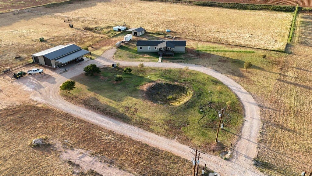 10 acres in Terry County