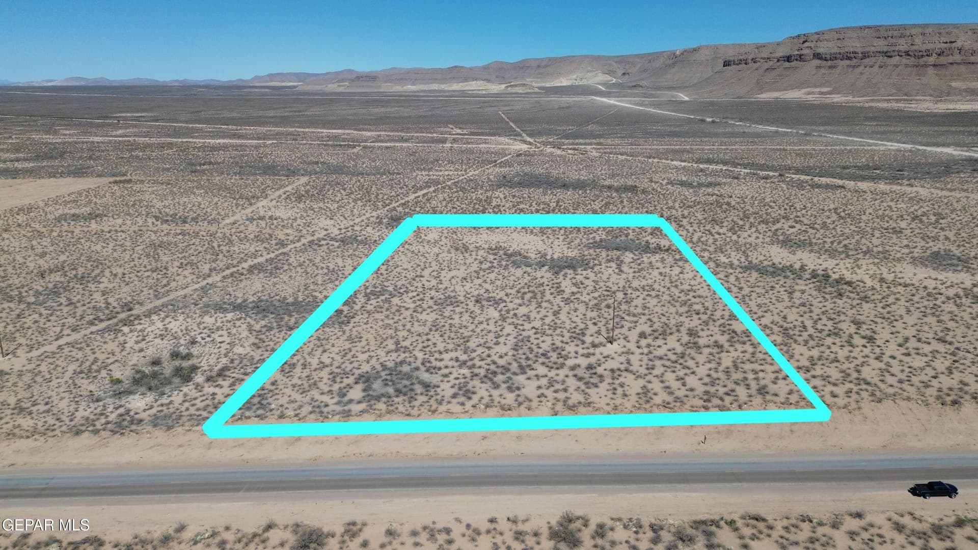 4.02 acres in El Paso County gallery image 2