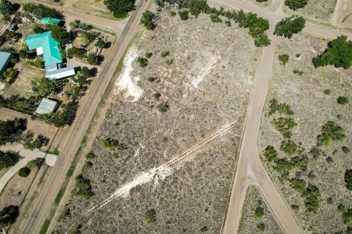 0 acres in Hutchinson County featured view