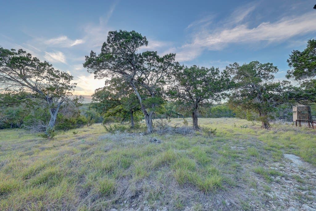 16.12 acres in Kerr County - photo 17