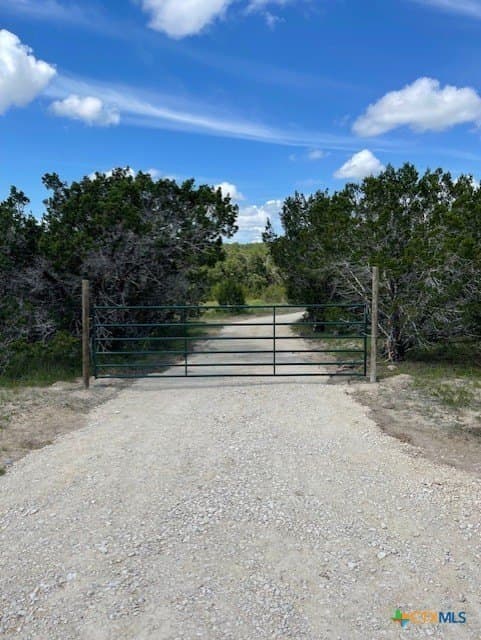 14.46 acres in Hays County